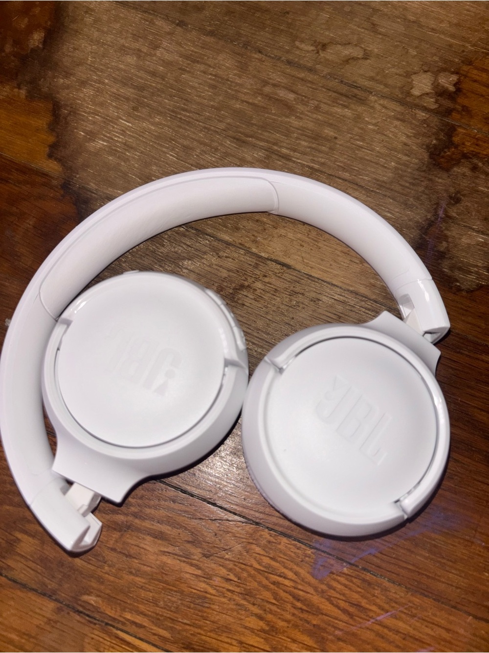JBL White Over-Ear Foldable Headphones